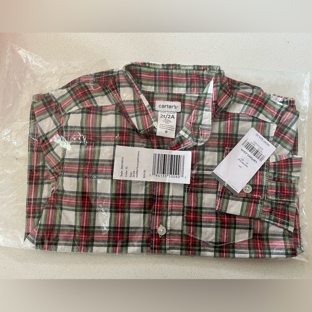NEW Carter’s long sleeve button down, red green. Sz 2T. Christmas/holiday